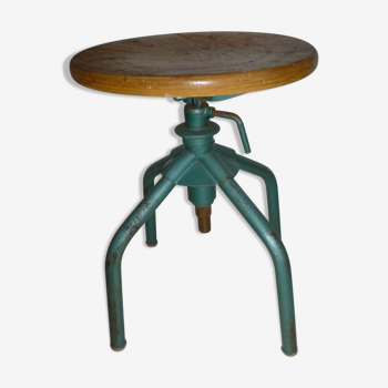 Wooden and metal industrial screw stool