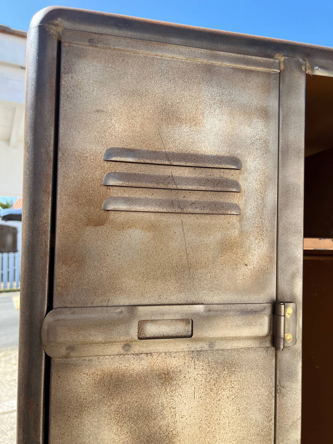 Industrial Cloakroom