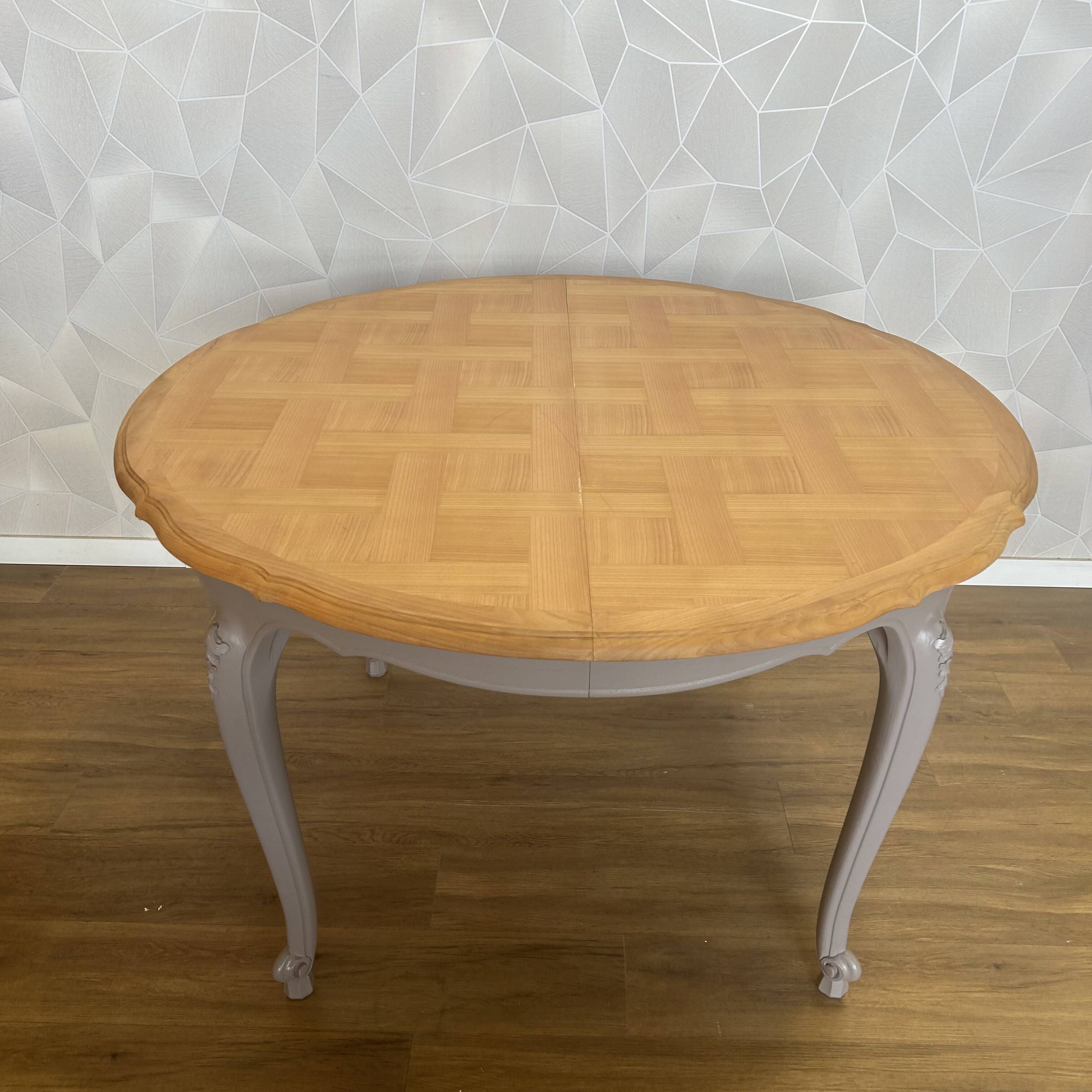 Round regency table revamped taupe extension
