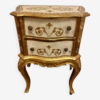 Venetian bedside