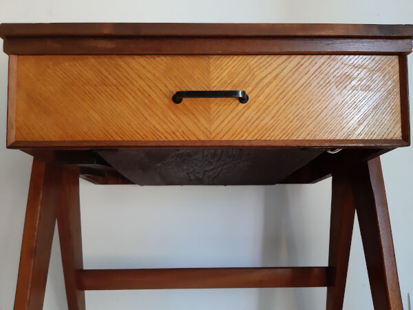 Scandinavian style compass feet desk