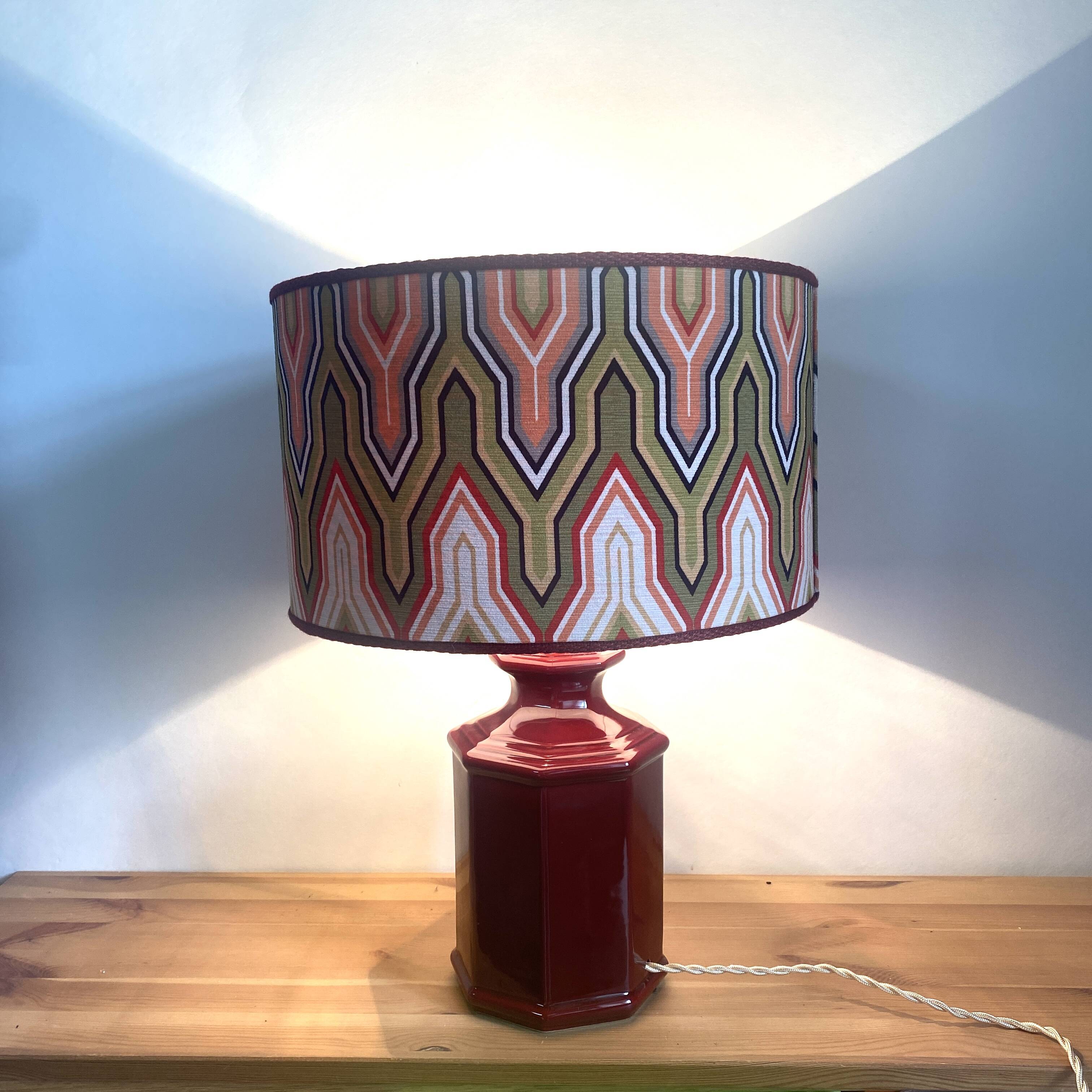 Upcycled vintage lamp - upcycling - Bordeaux ceramic