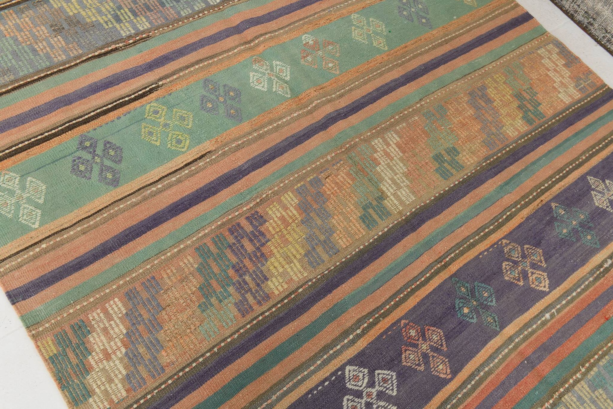 6x9 Faded Purple Anatolian Kilim Rug, 172x274Cm Bohemian Kilim