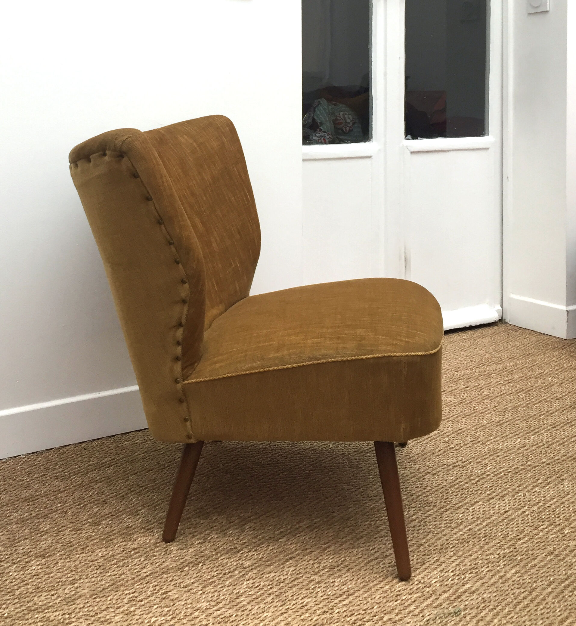 Velvet cocktail armchair