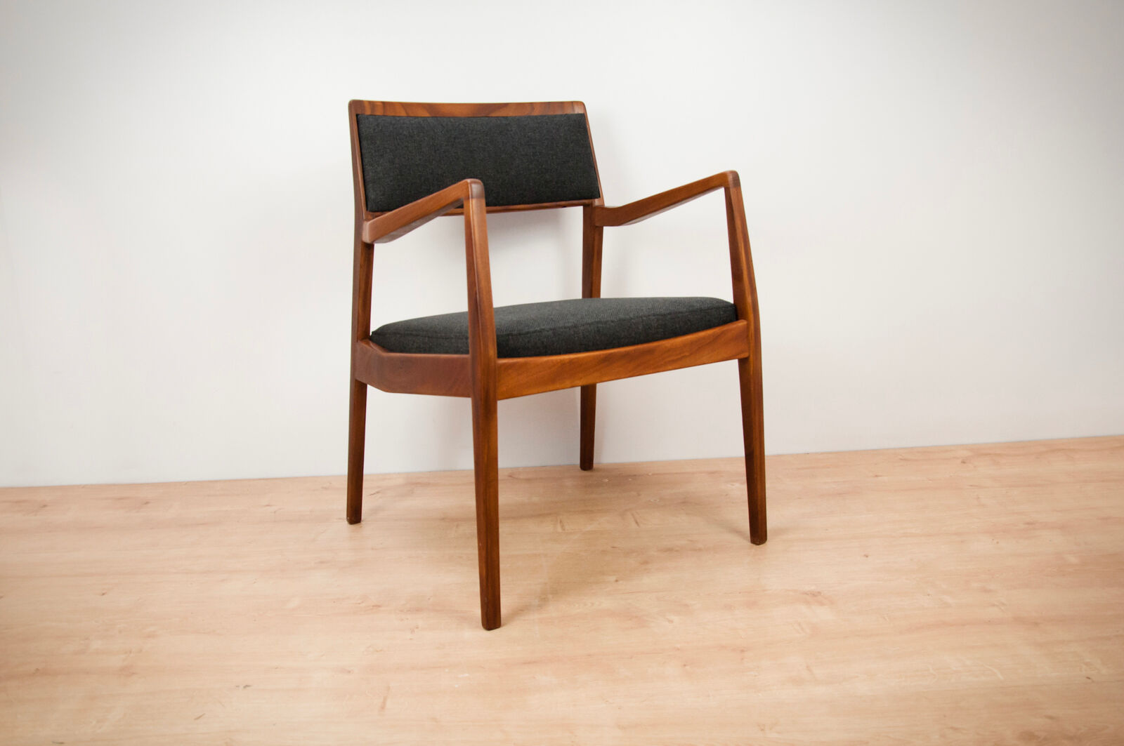 C140 armchair by Jens Risom, 1960