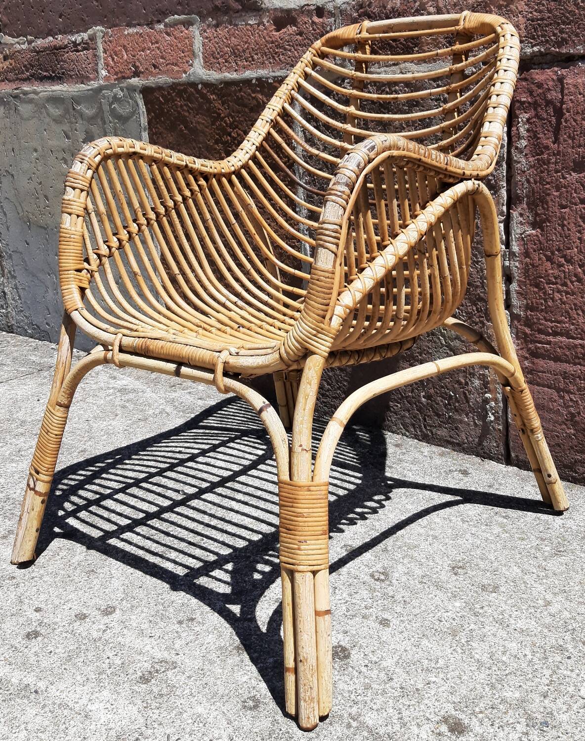 Rattan armchair (60s/70s)