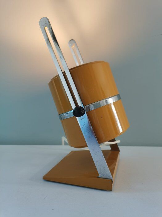 Vintage Italian desk lamp