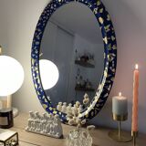 Pair of mirrors