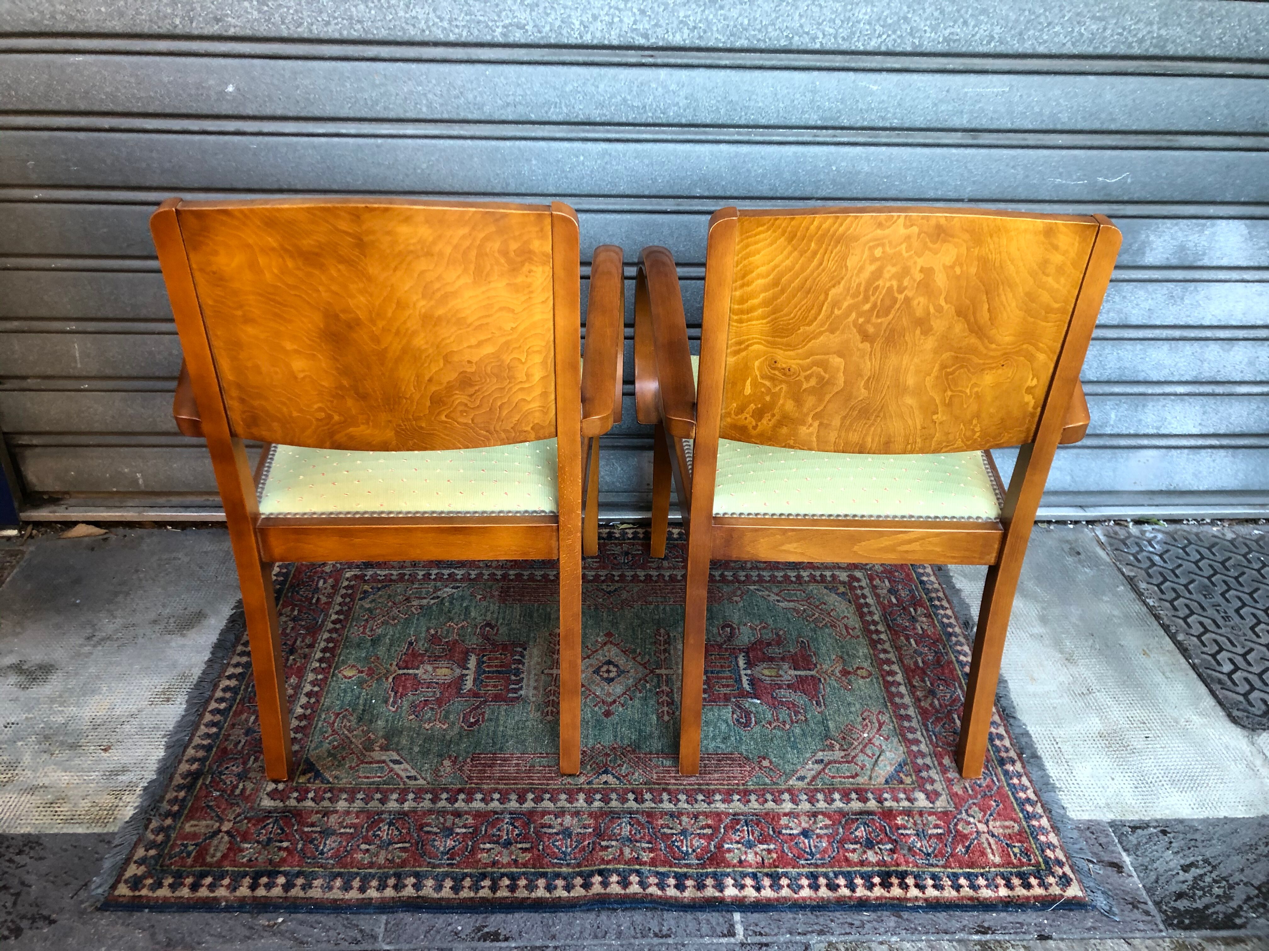 Paire de fauteuils bridge vintage en bois clair