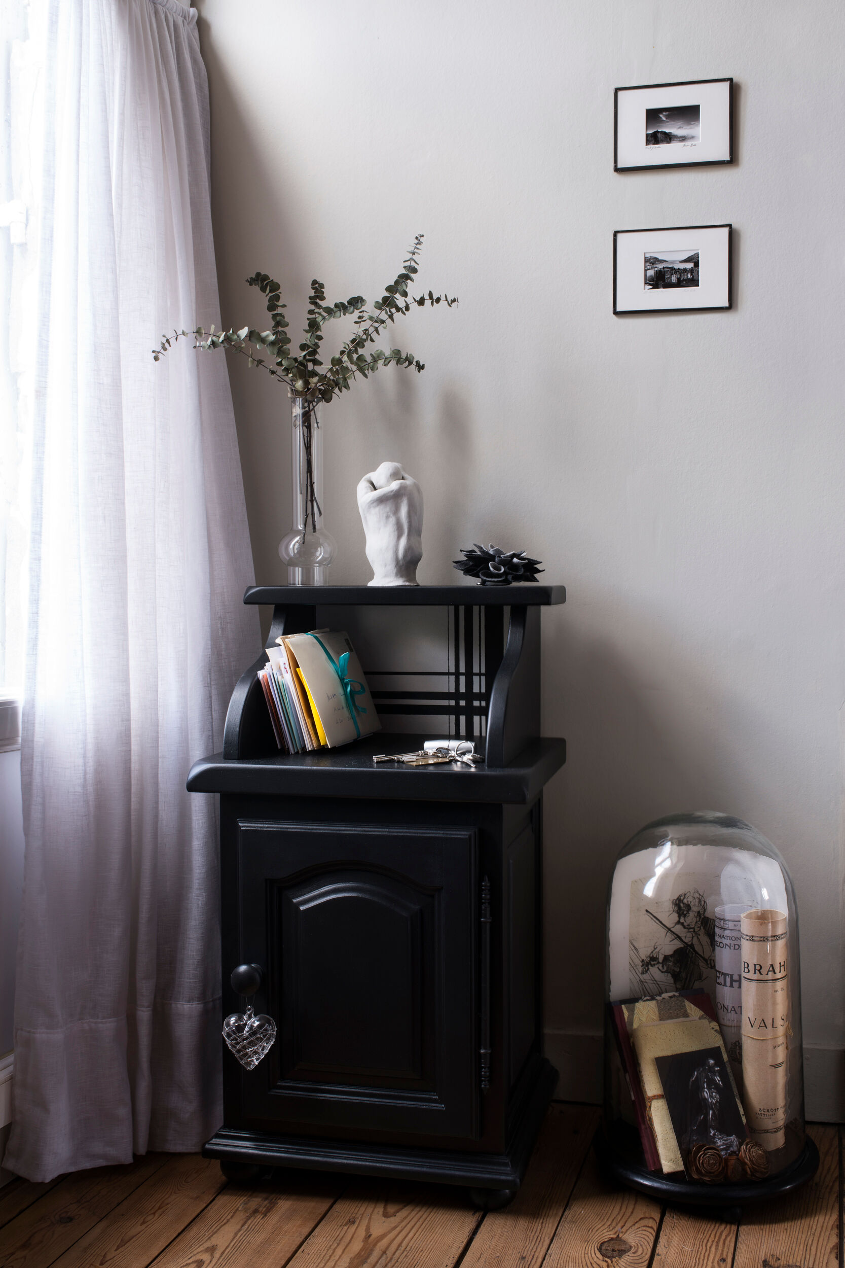 Occasional furniture