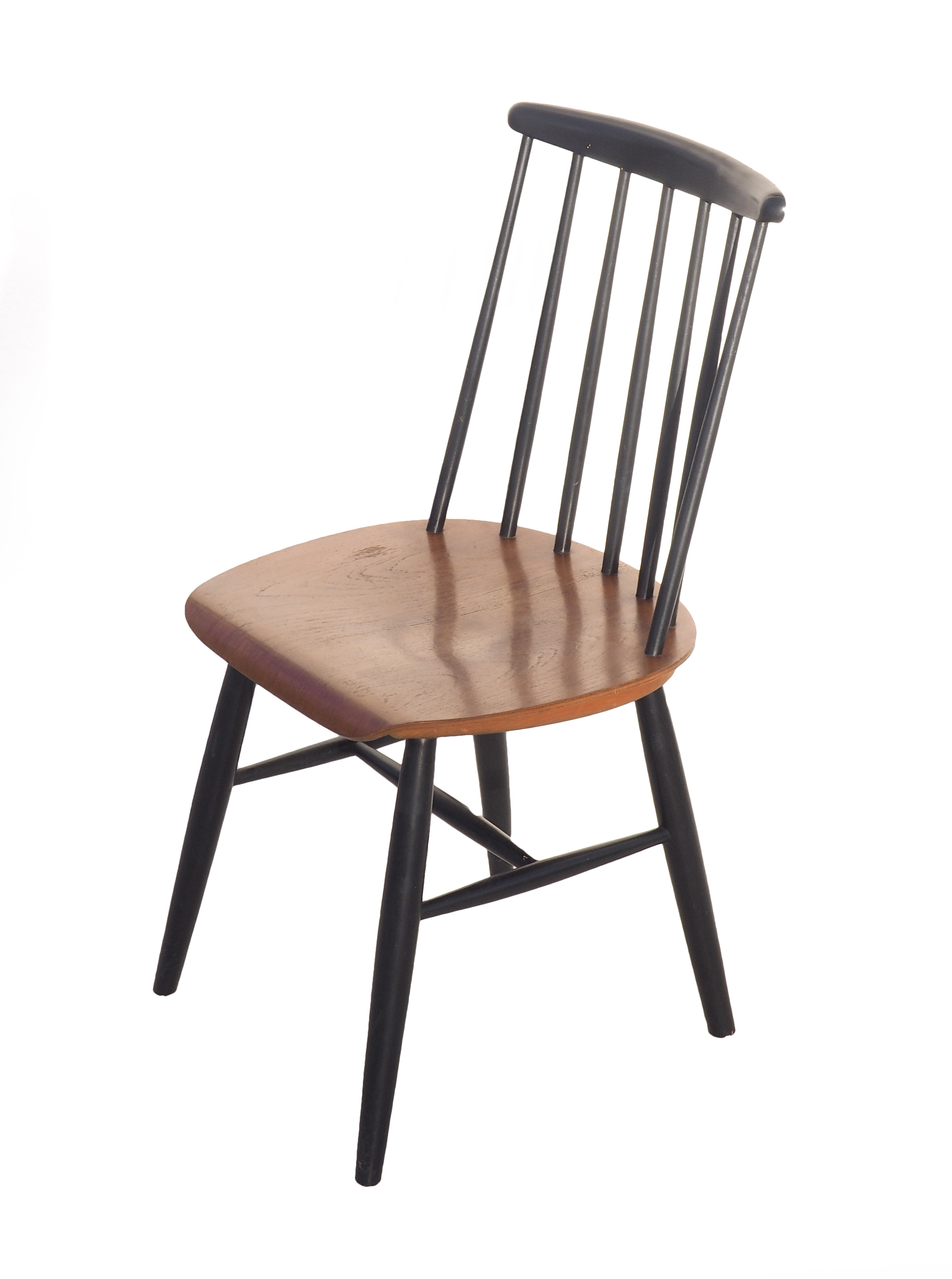 Fanett chair by Ilmari Tapiovaara