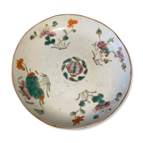 Ceramic cup with floral motif