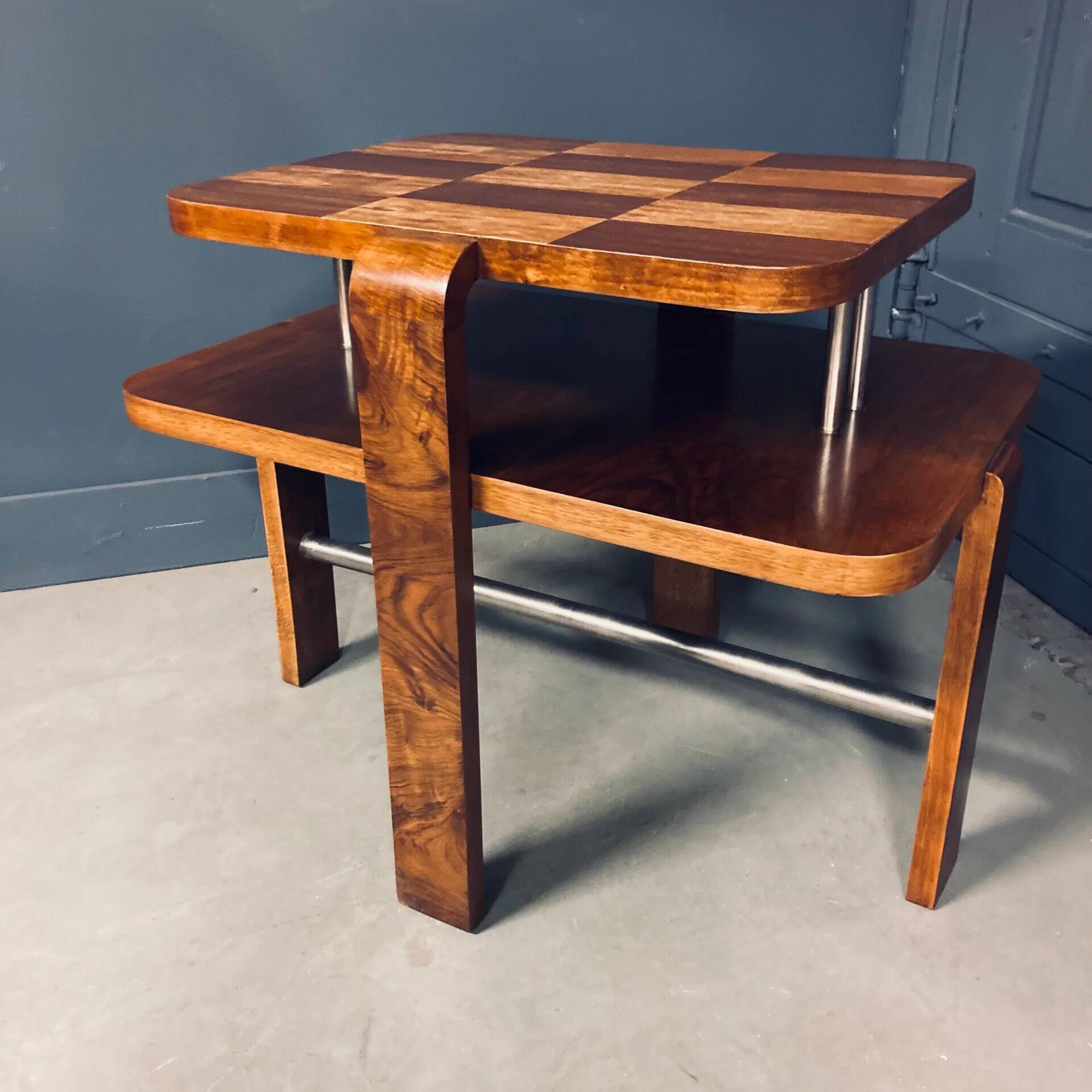 Art deco side table in Paquebot style, French, 1930s