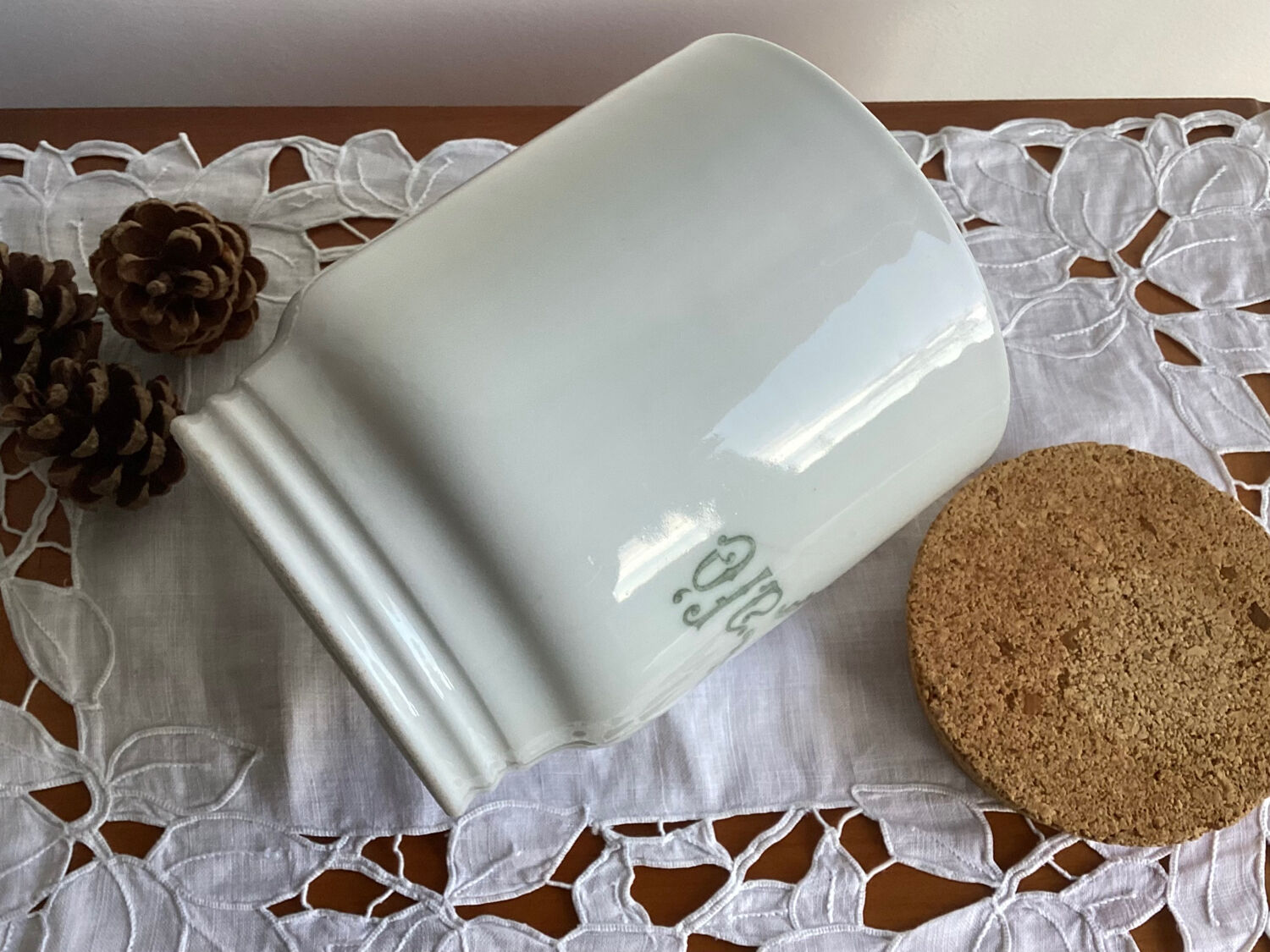 “Coffee” porcelain pot with cork stopper