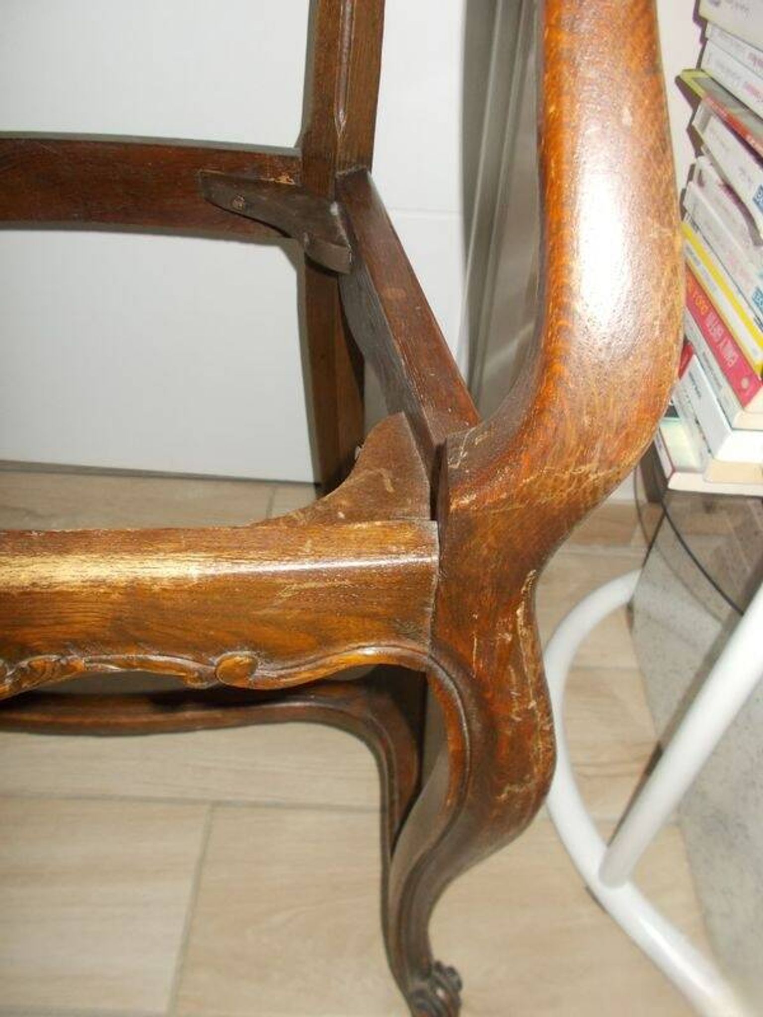 2 armchairs/cabriole style Louis XV