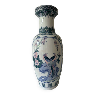 Chinese porcelain vase