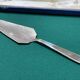 Silver-plated cake server from the Boulenger brand from the 1930s.