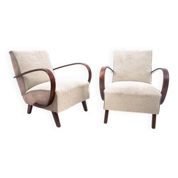 A pair of Art Deco armchairs, Czechoslovakia, 1930s, designed by J. Halabal