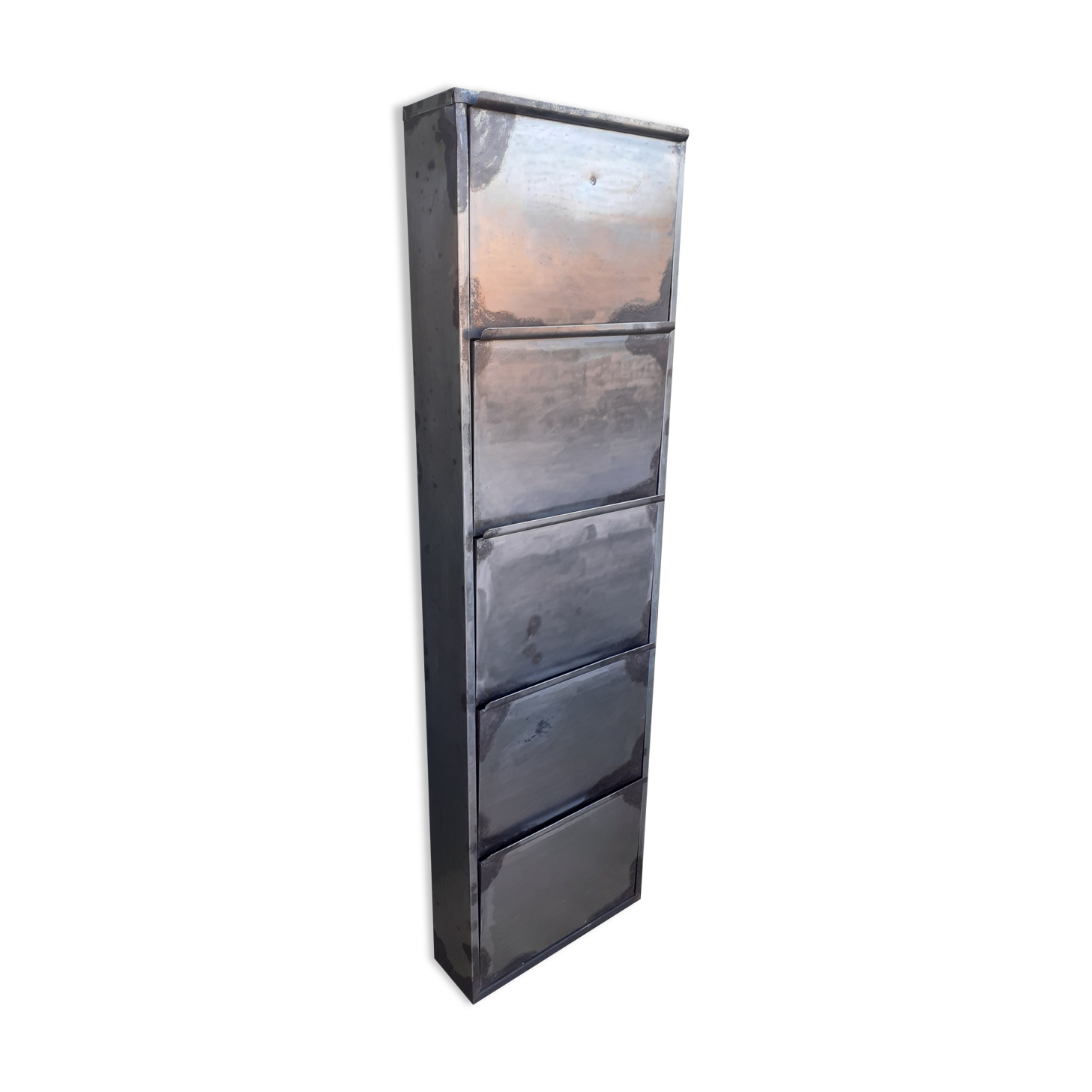 Metal shoe cabinet