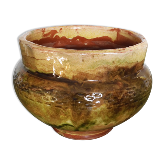 Provencal terracotta pot cover.