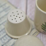 Vintage sandstone tisanière on the theme of chamomile botany