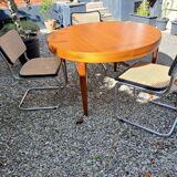 Scandinavian table