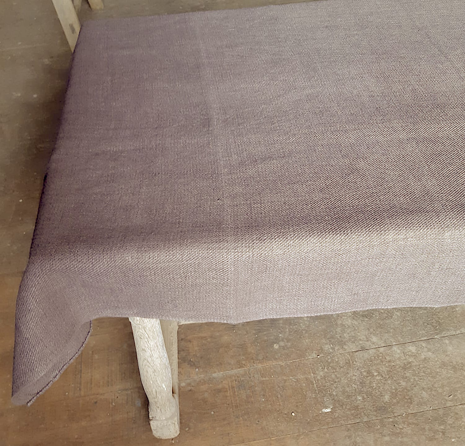 Nappe rustique brune en chanvre lavé teint 1m x 1m80