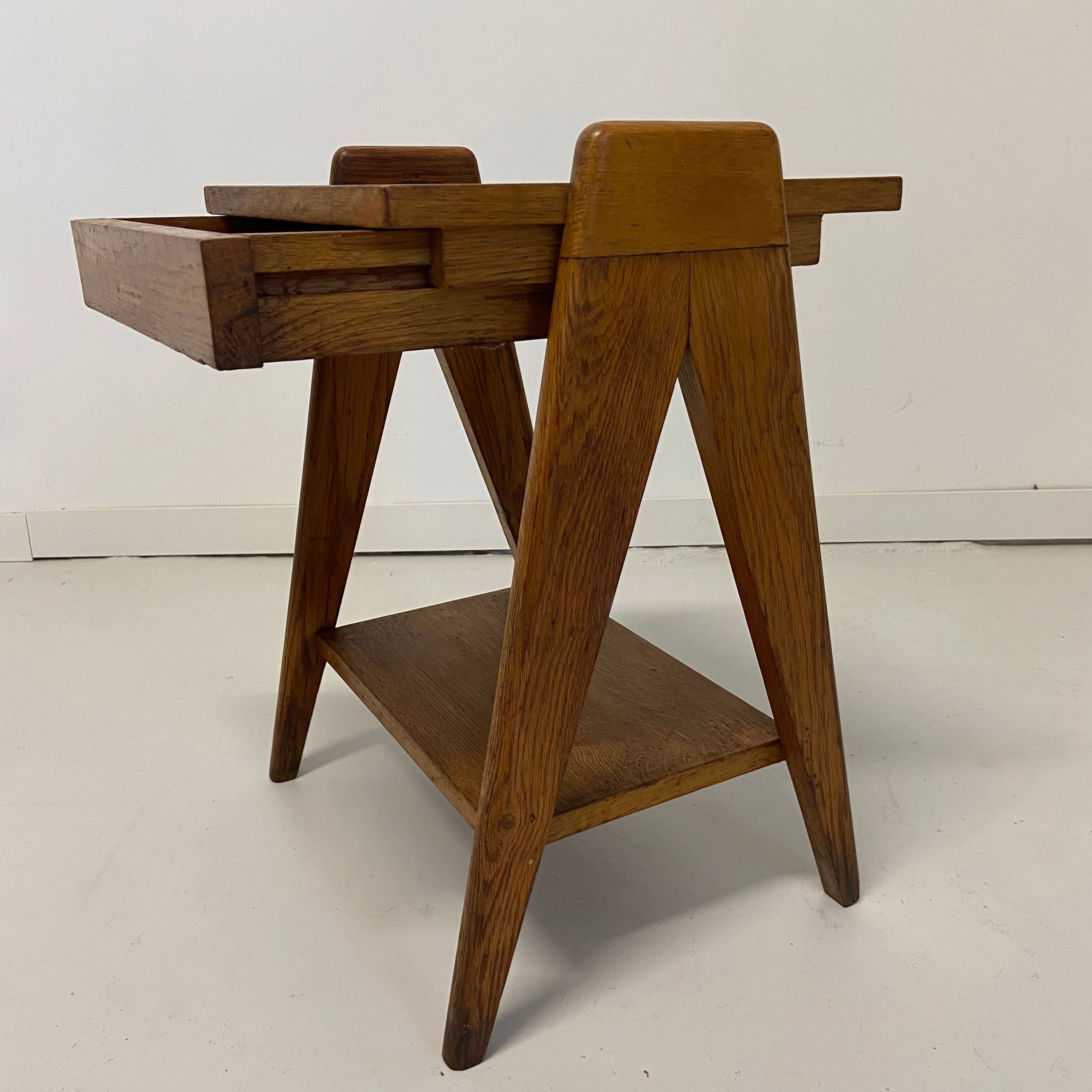 Oak bedside foot compass