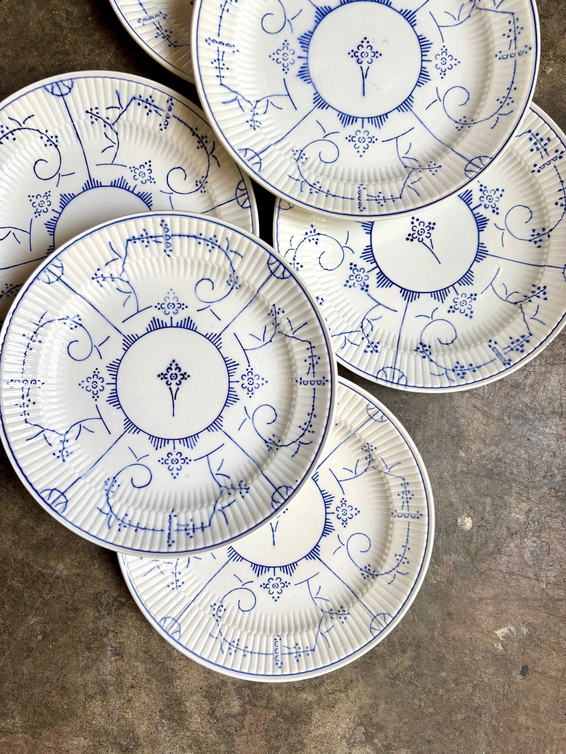 6 flat plates Boch La Louvière in blue glazed earthenware, "Copenhagen" service - 1920s-30s