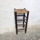 Tabouret haut en bois et paille