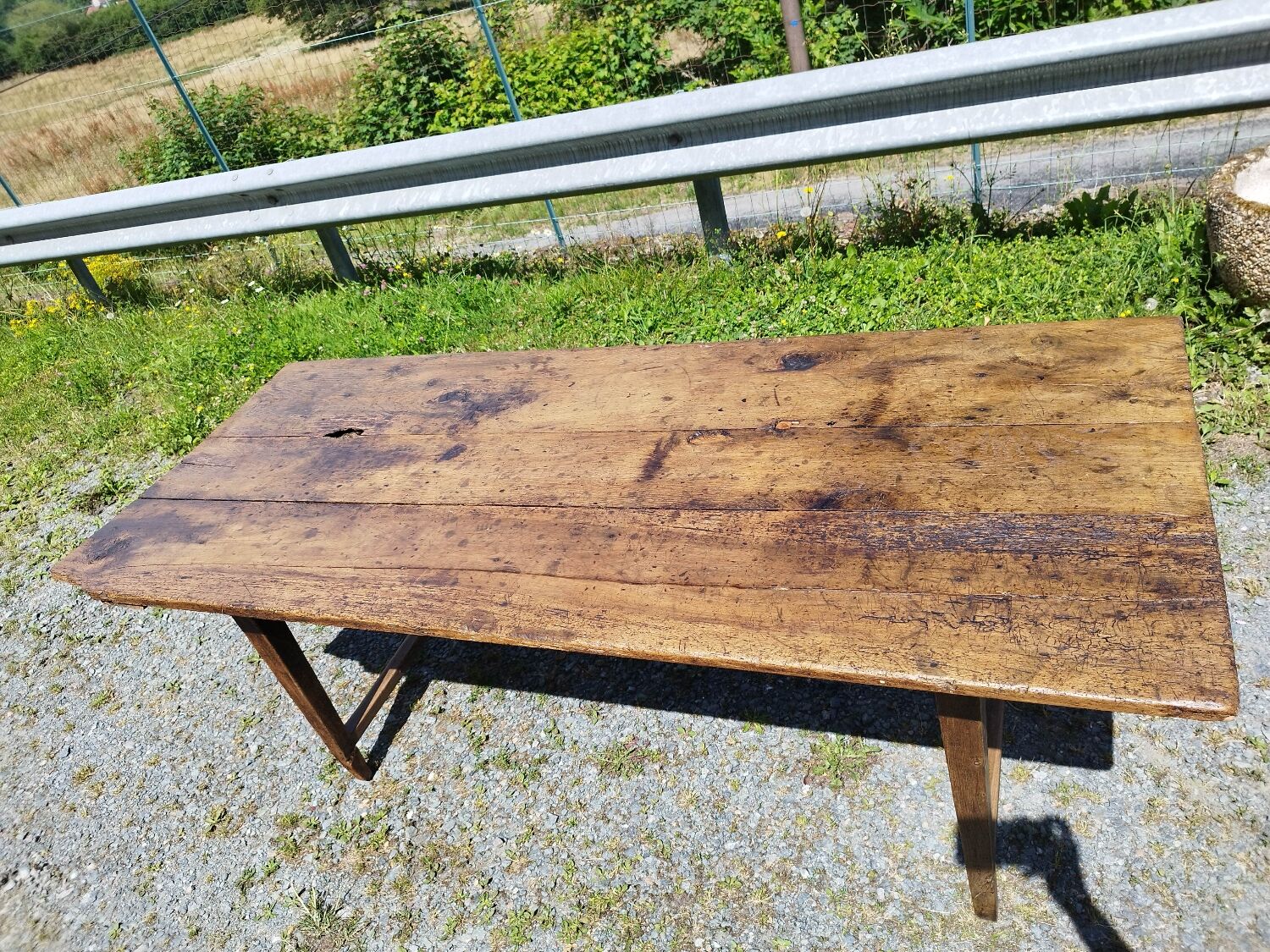 Large rustic farmhouse table bobbin legs