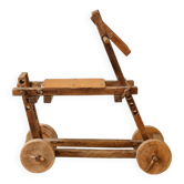 Ancien trotteur pour enfant en bois – Youpala réglable vintage