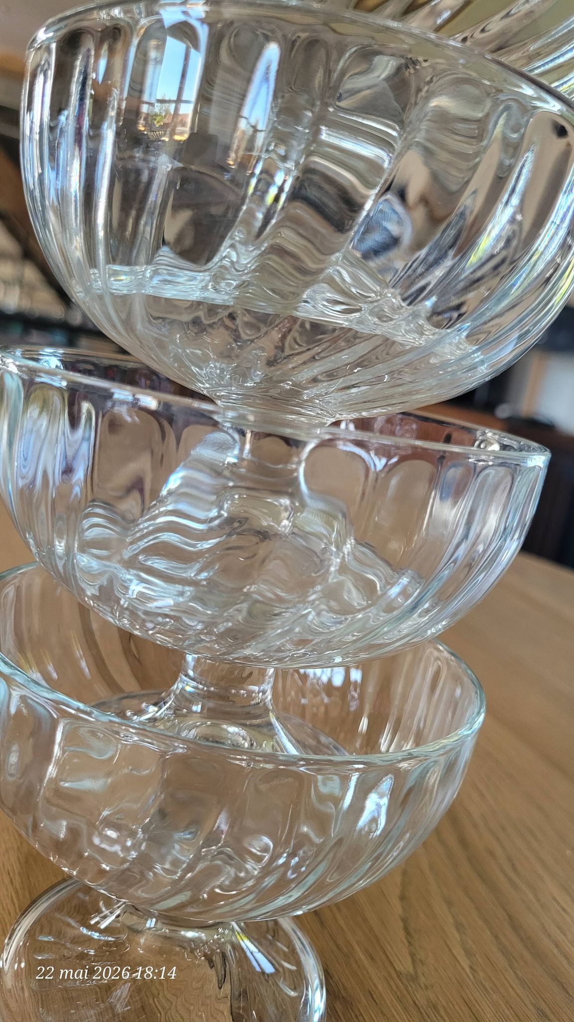 4 transparent glass ice cream bowls - Luminarc
