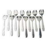 12 Saint Médard silver-plated oyster forks