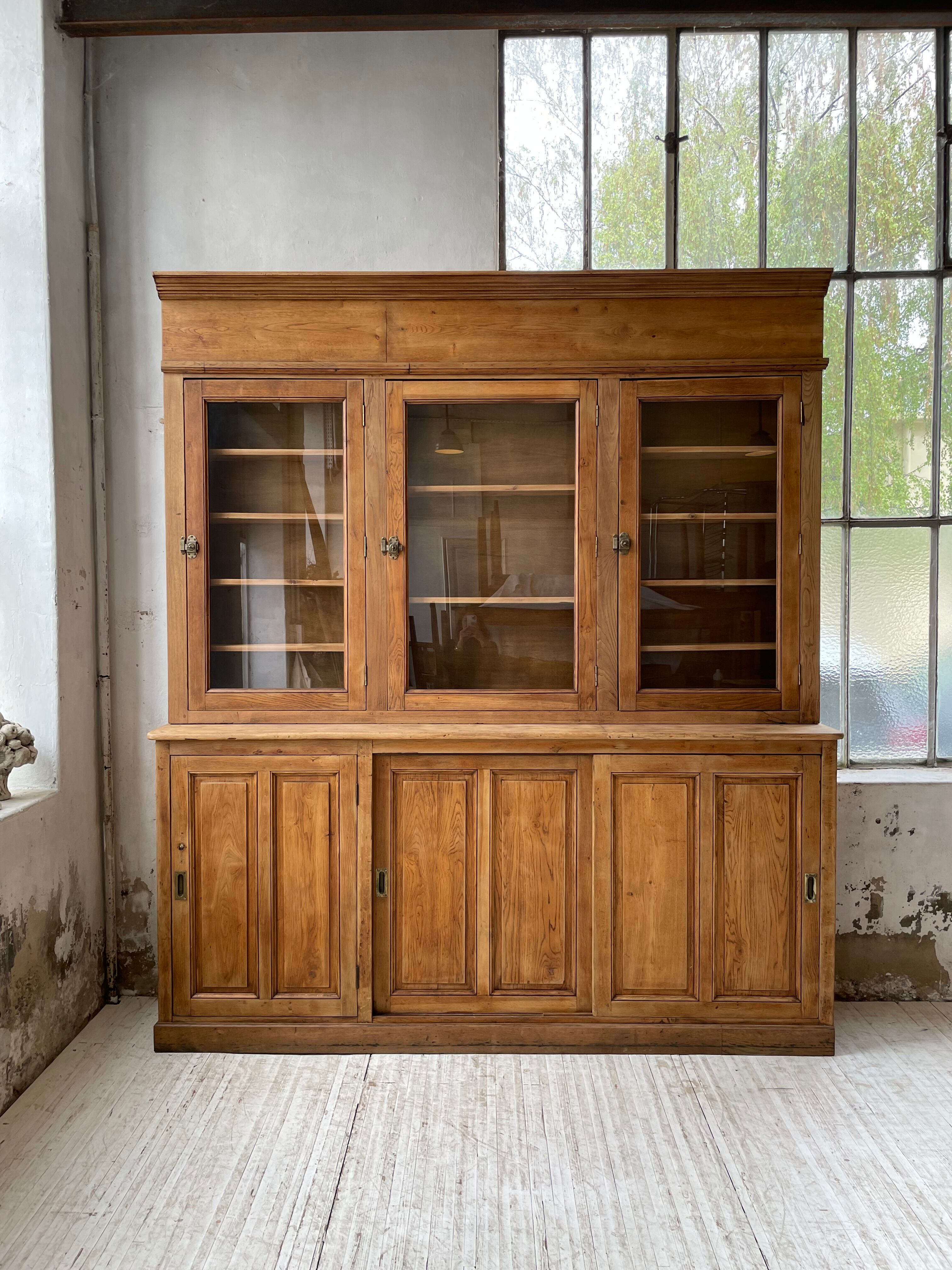 Oak showcase bookcase