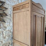 Armoire parisienne