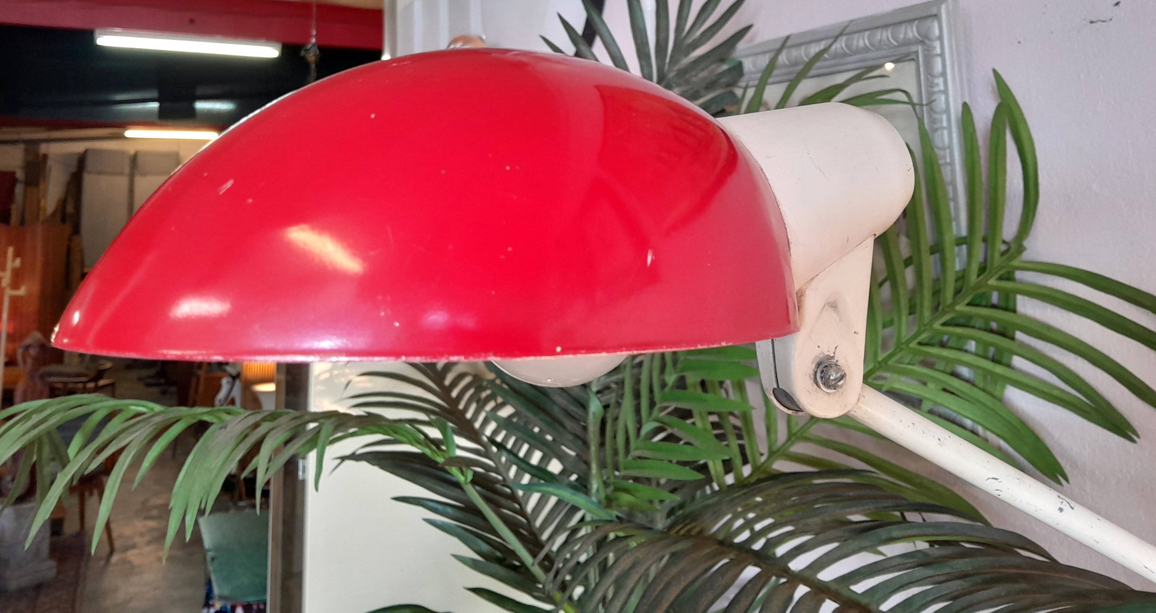 Applique murale  "Casquette" 1960s
