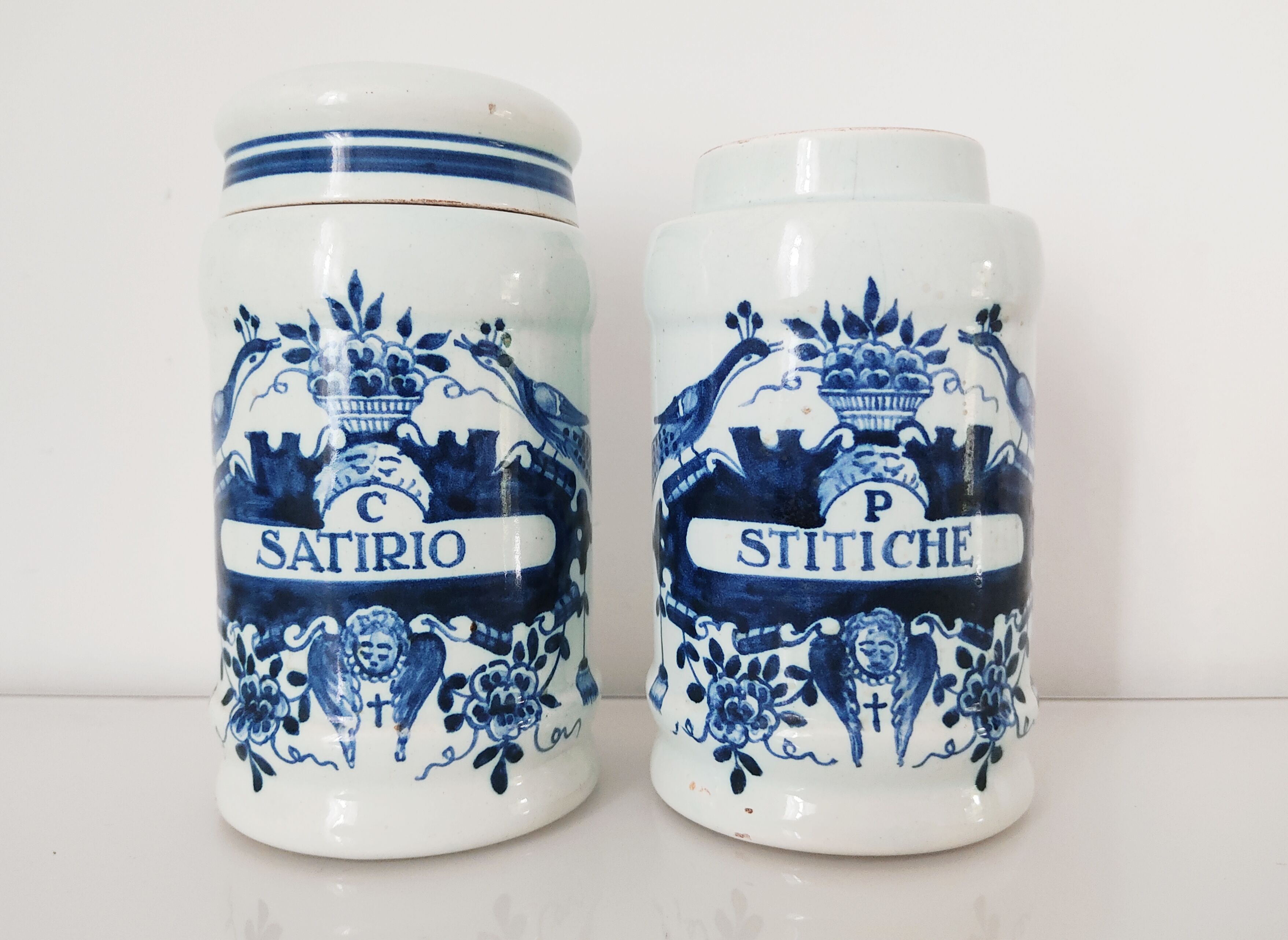 Oud Delft set of two pharmacy jars