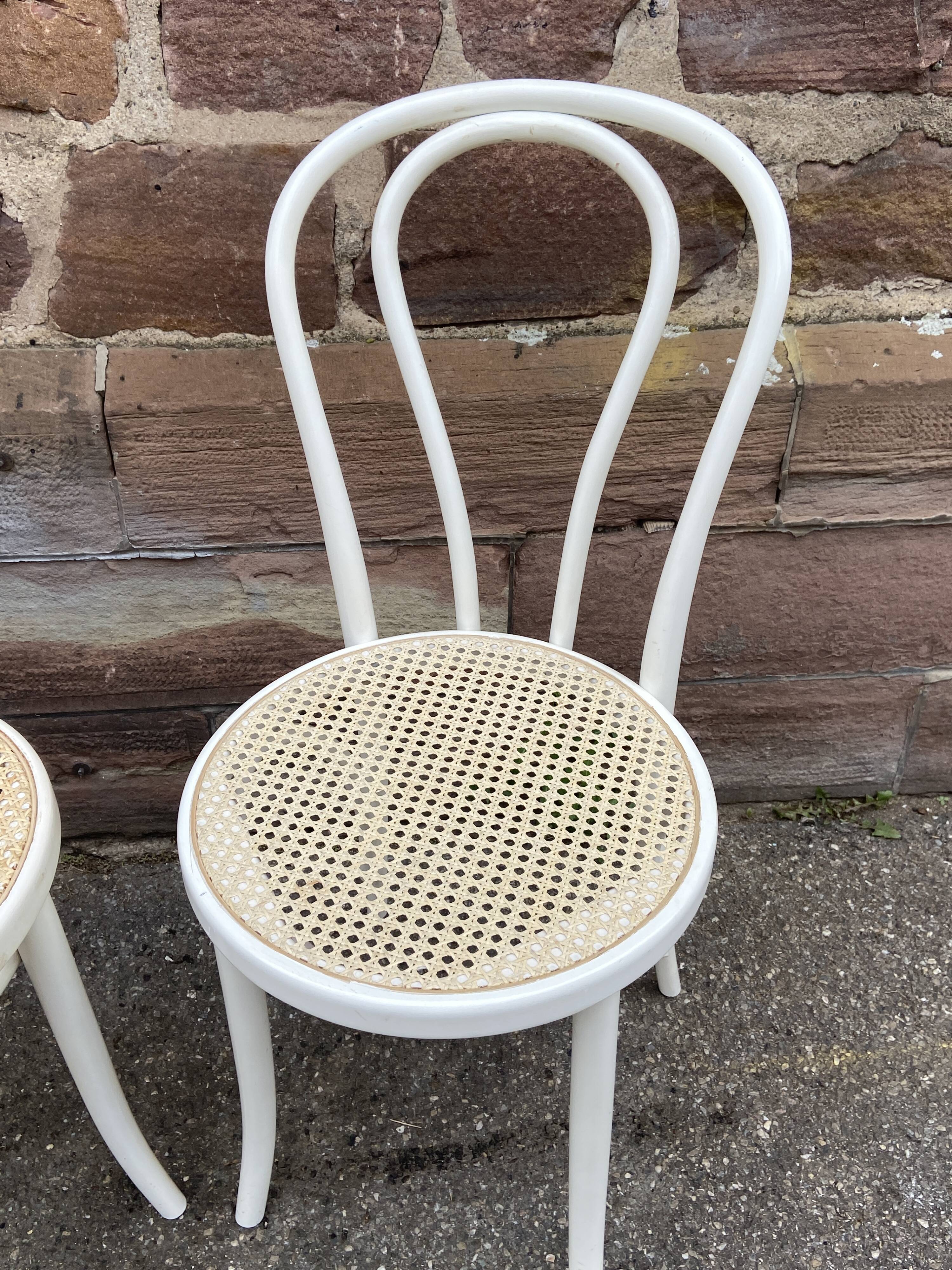 2 shabby chic bistro chairs in vintage curved wood