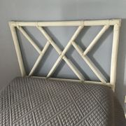 Tête de lit "Maugrion"
