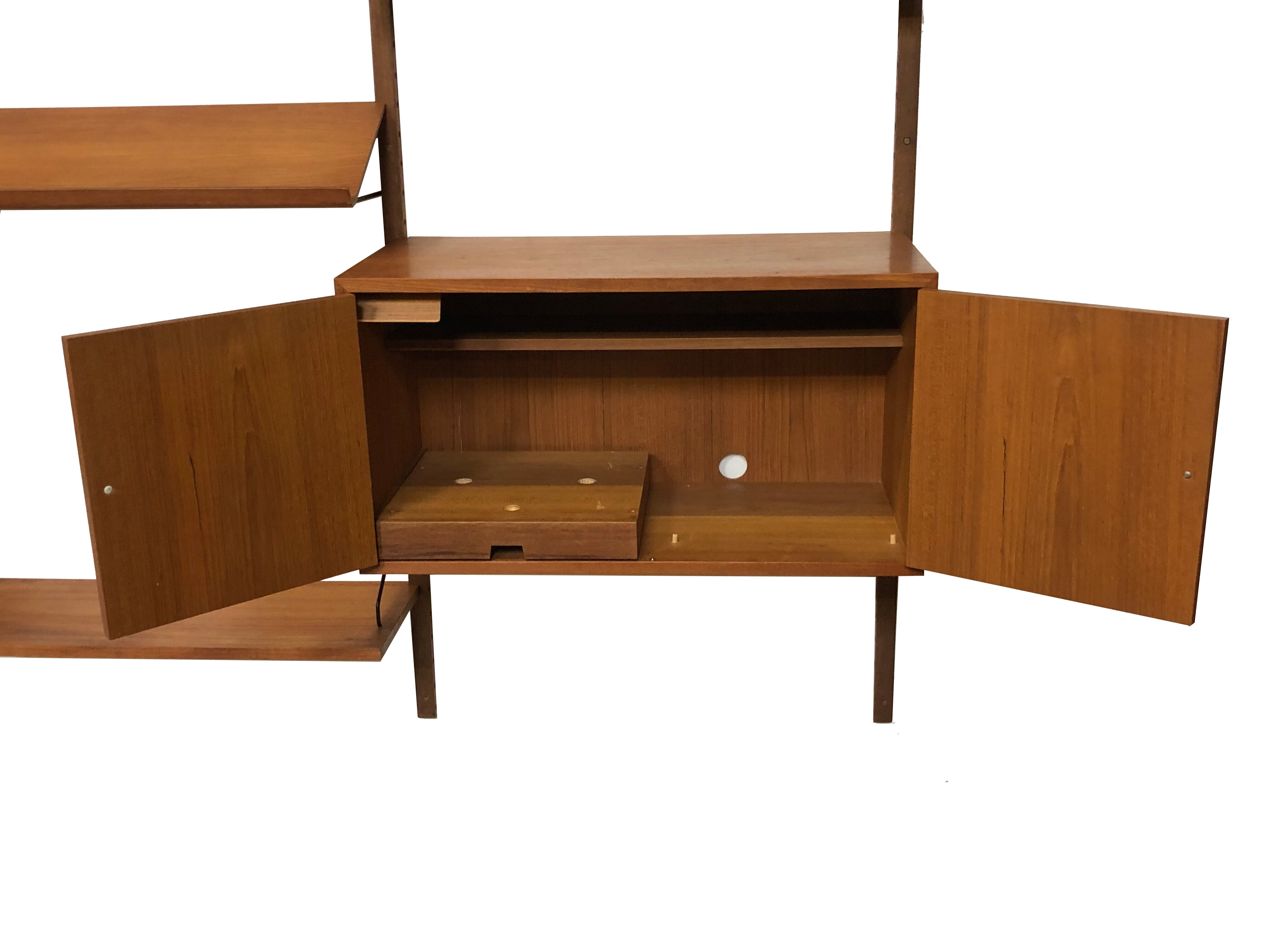 Poul Cadovius Royal System wall unit