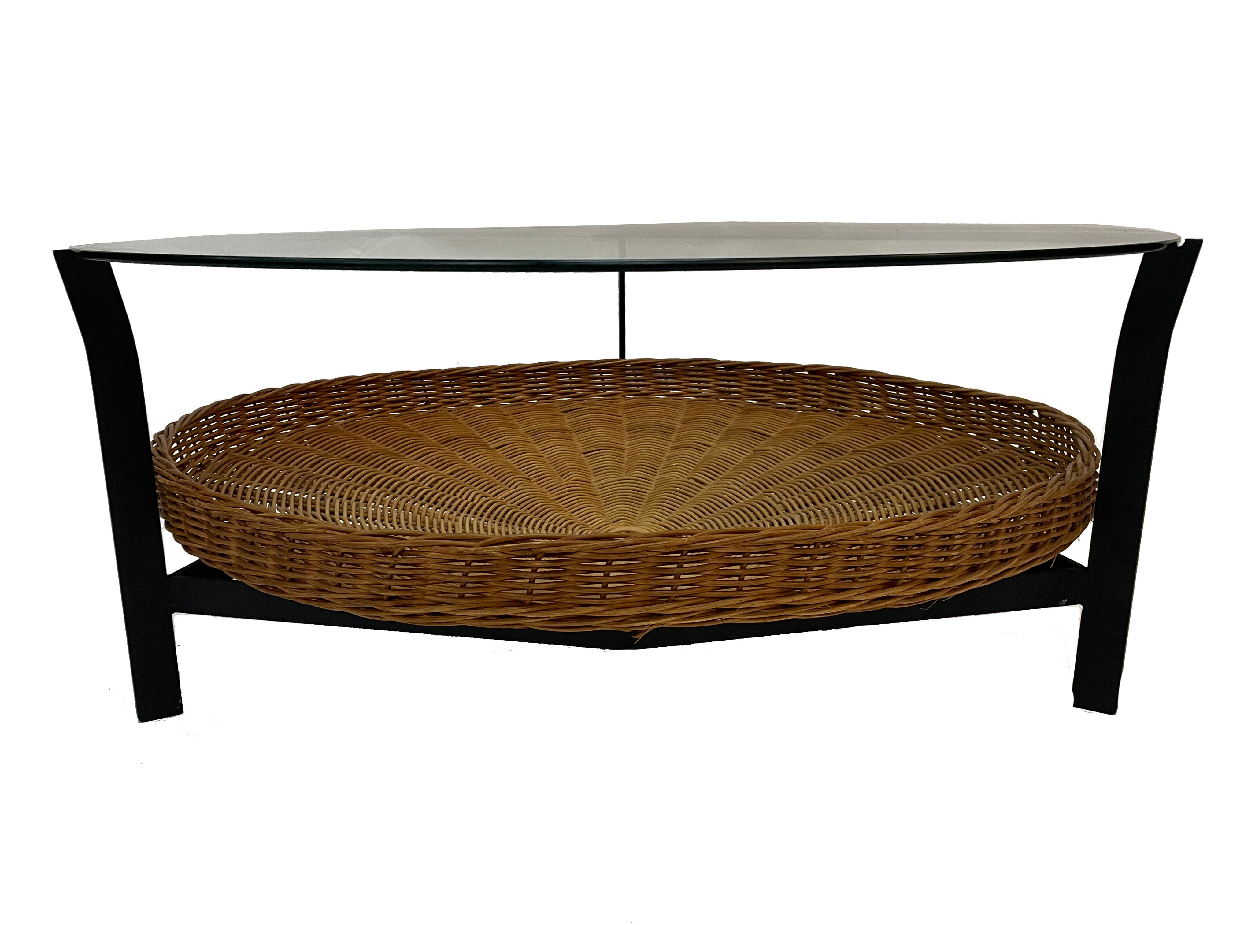Table basse vintage minimaliste rotin métal verre 1960