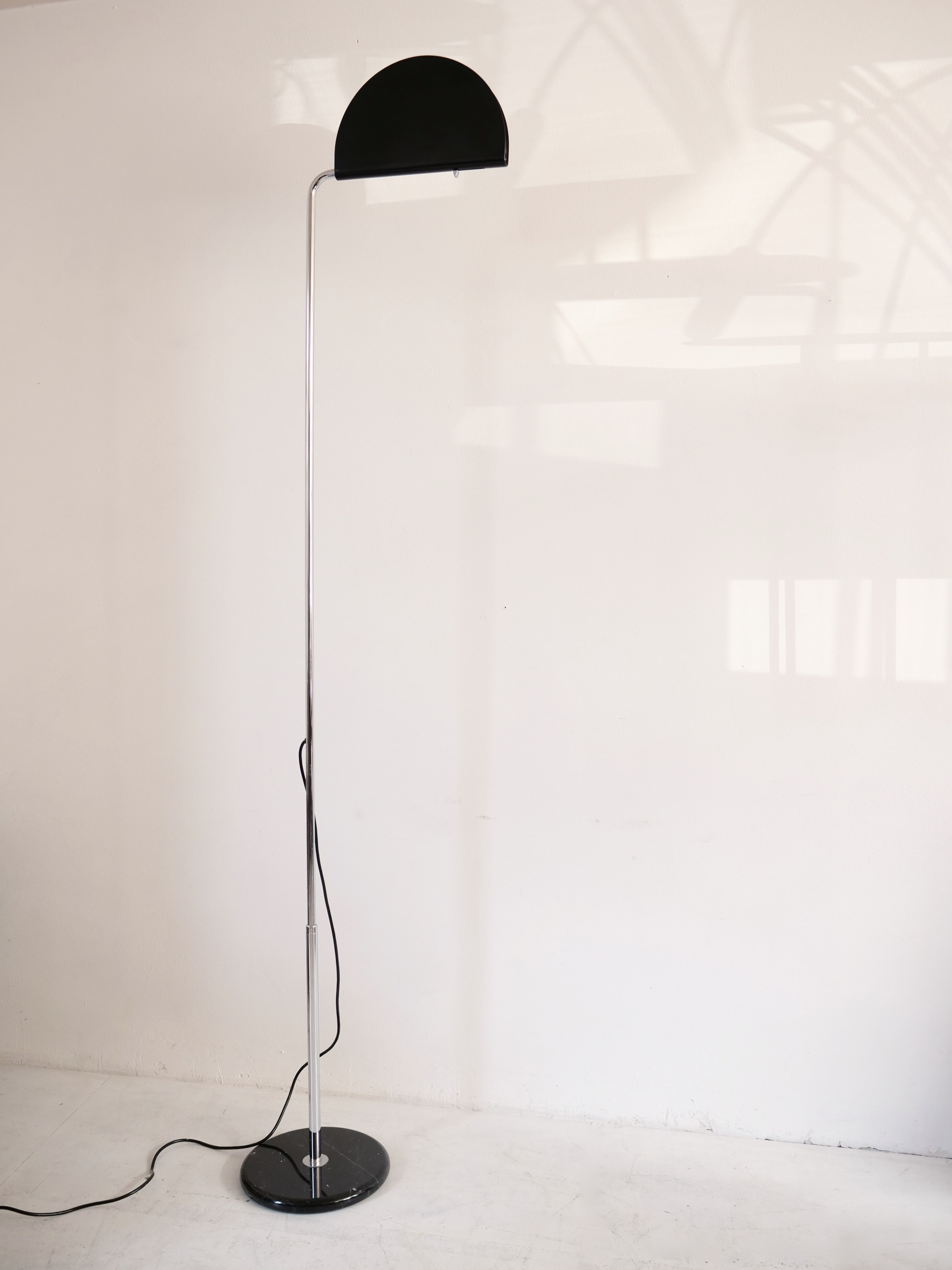 Floor lamp MezzaLuna by Bruno Gecchelin for Skipper italy