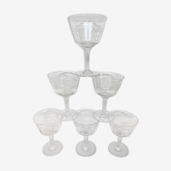 Set of 6 wine glasses in cut glass