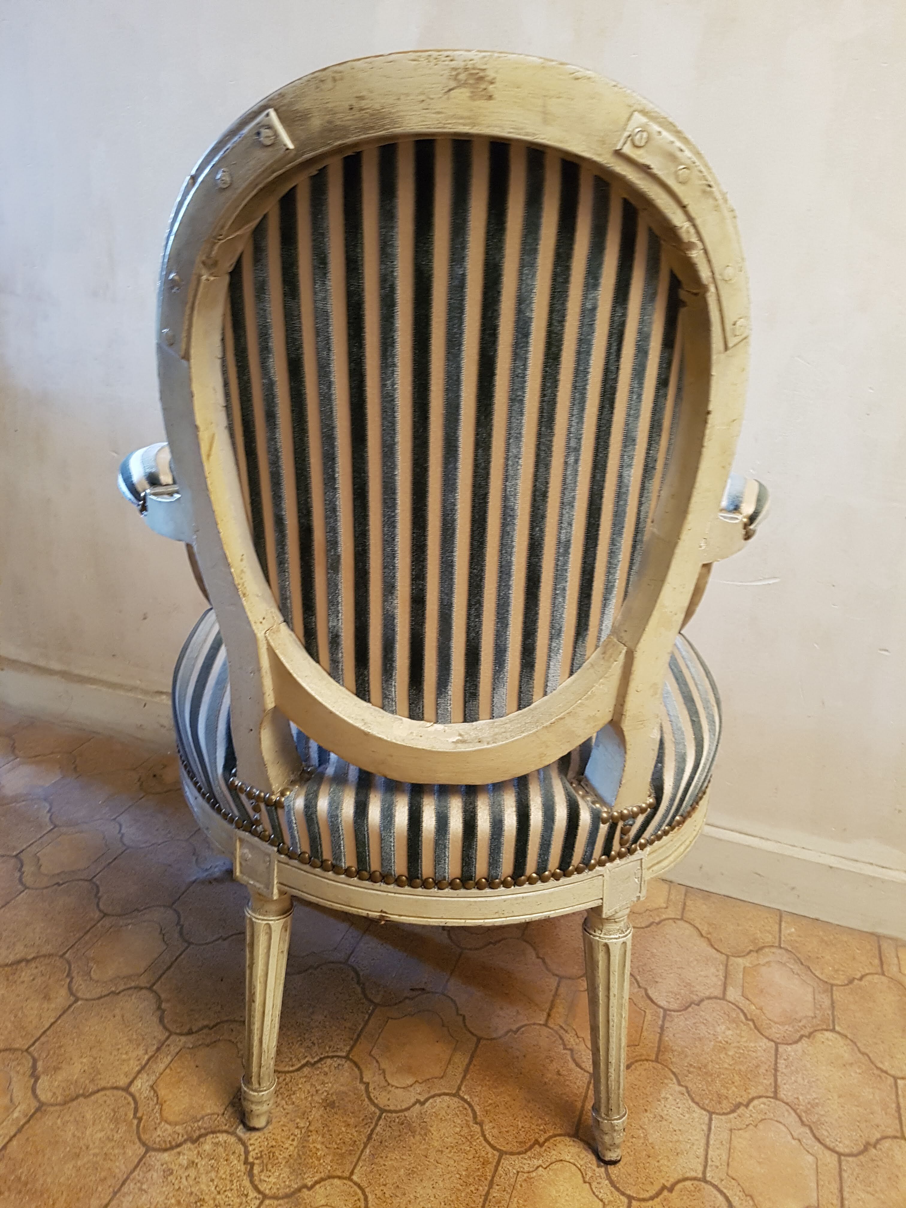 Armchair lacquered Louis XVI period