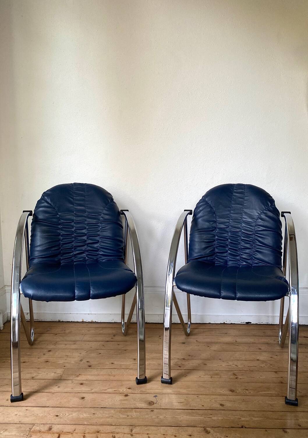 Souvignet chairs tubular chrome vintage modernist
