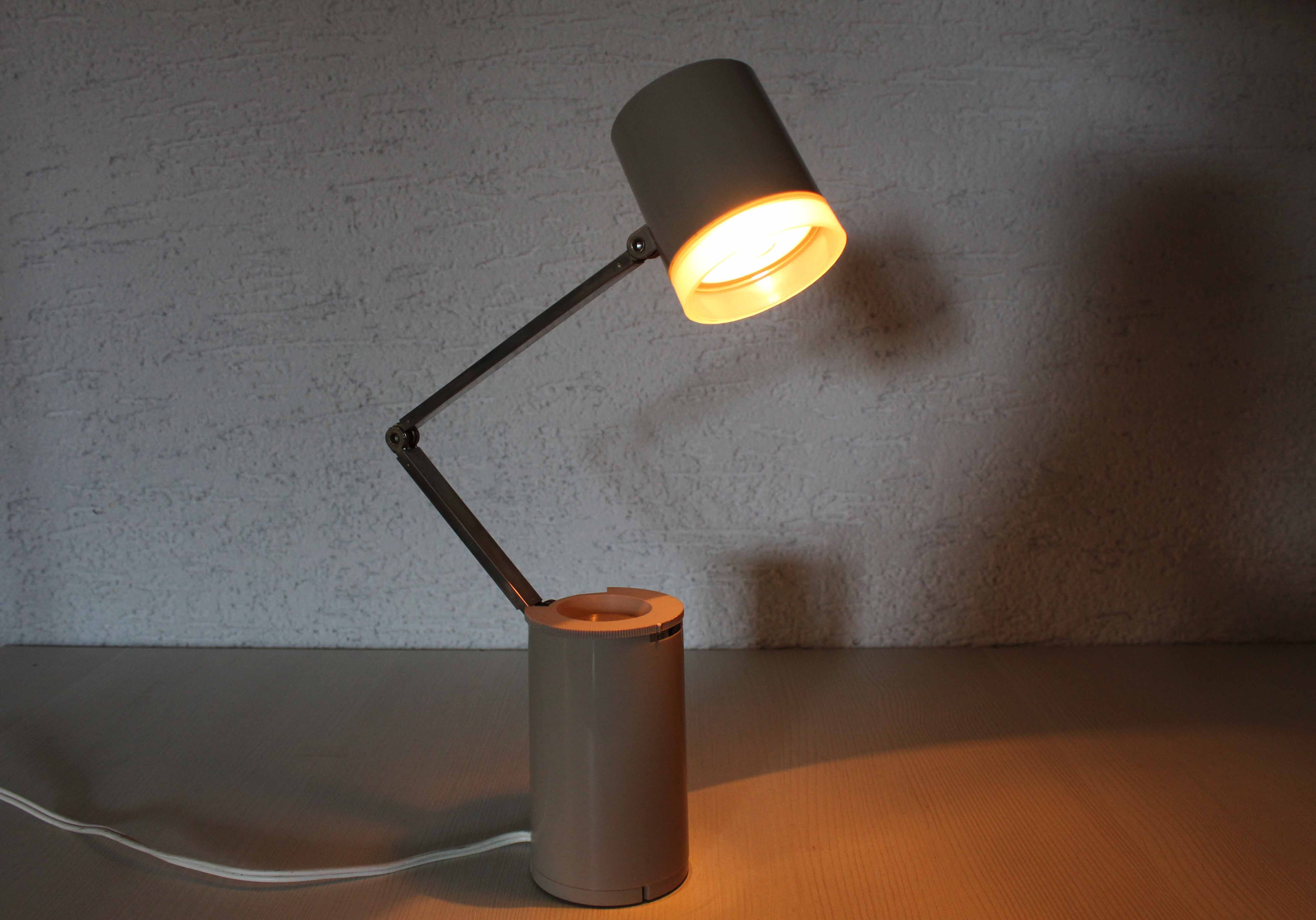 Vintage articulated bedside lamp