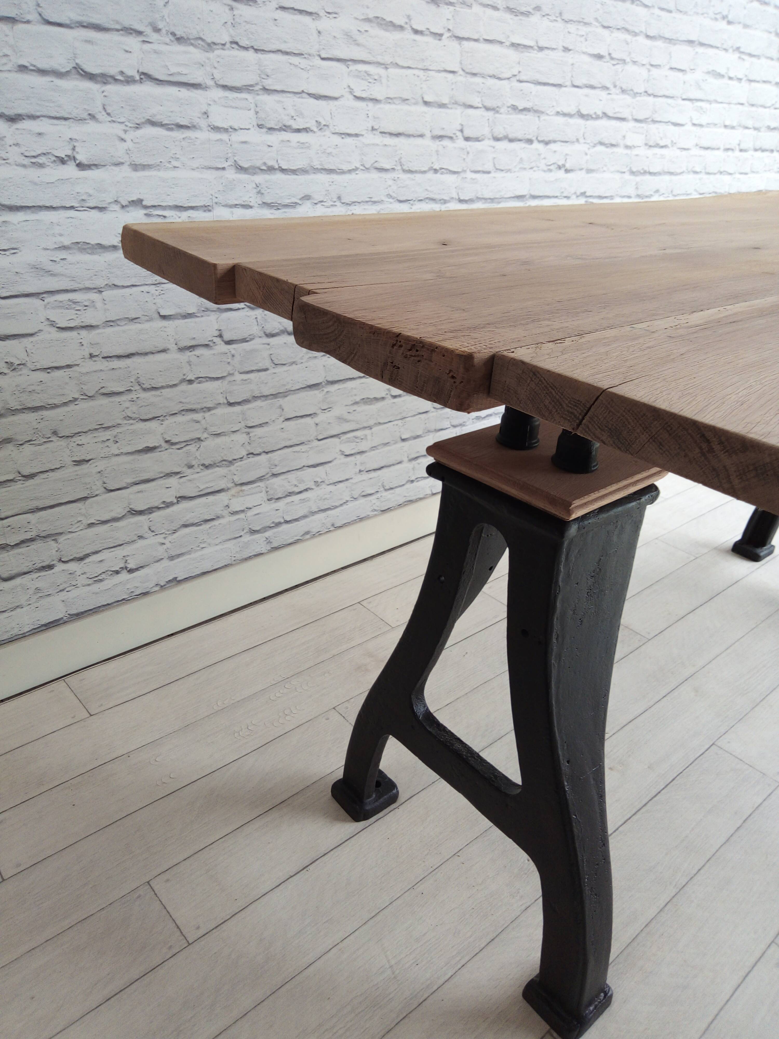 Industrial table 4 / 6 people