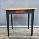 Petit bureau table d'appoint bicolore miel et noir