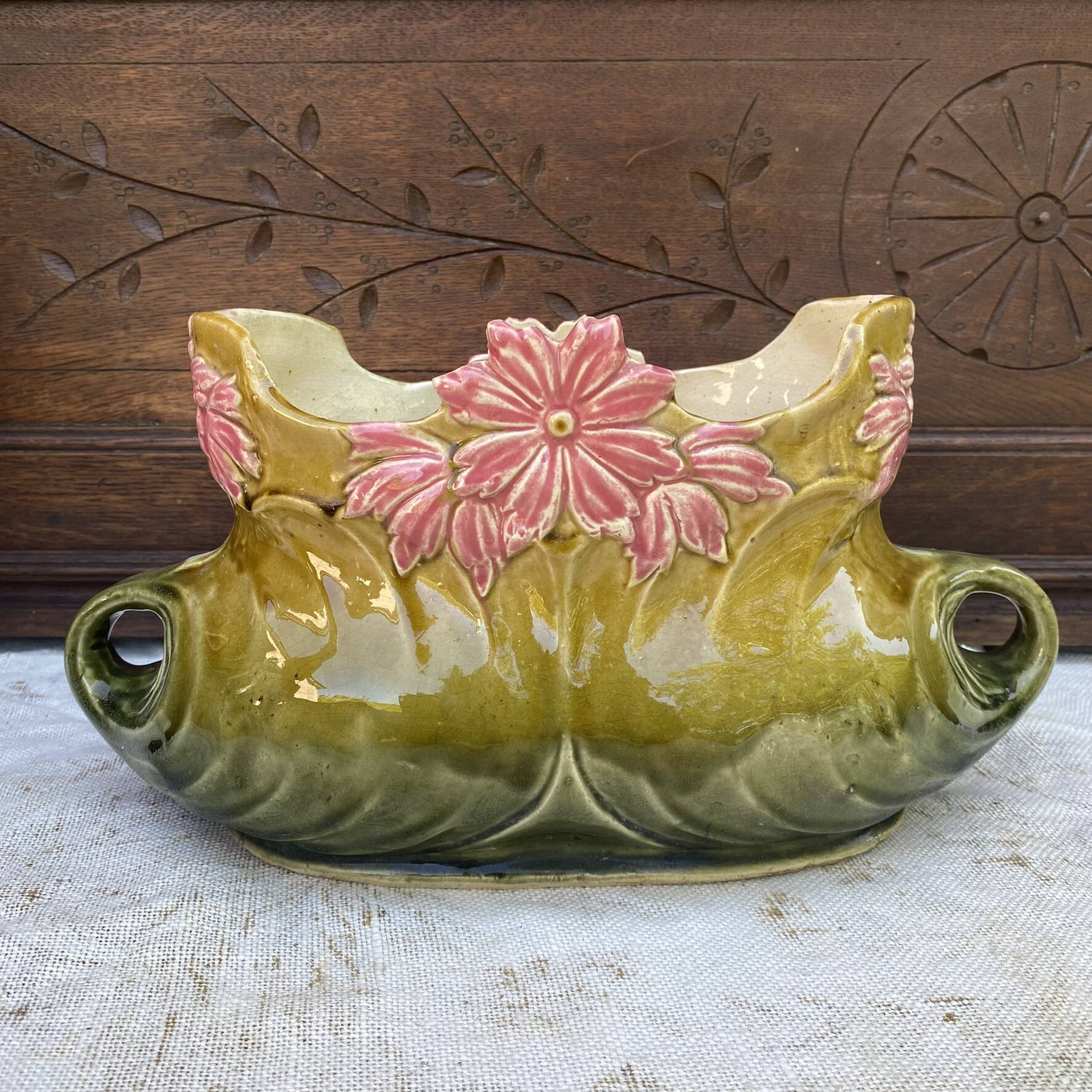 Art Nouveau slipware jardinière